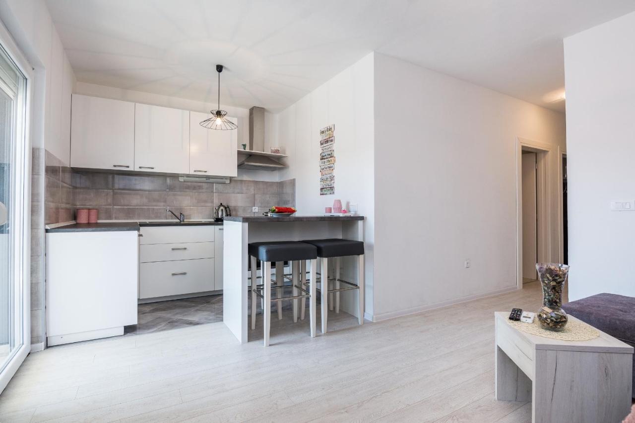 Apartments Krpan Вир Экстерьер фото