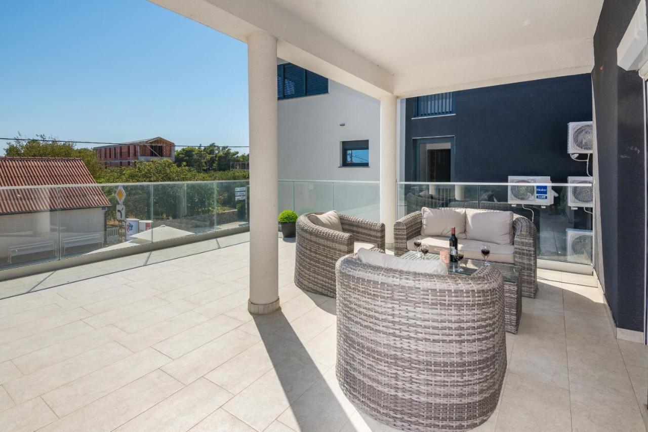 Apartments Krpan Вир Экстерьер фото
